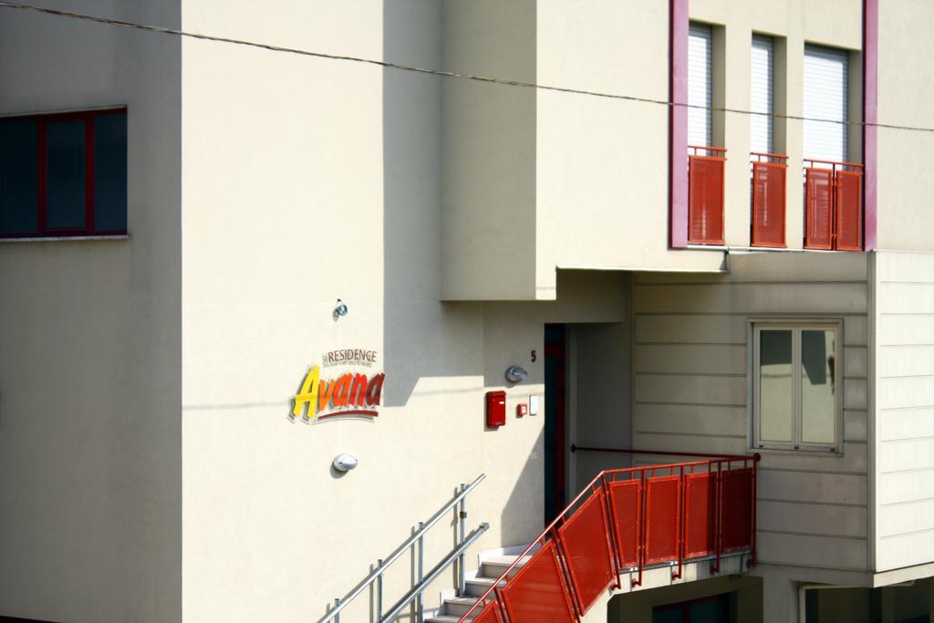 Residence Avana Senigallia Buitenkant foto